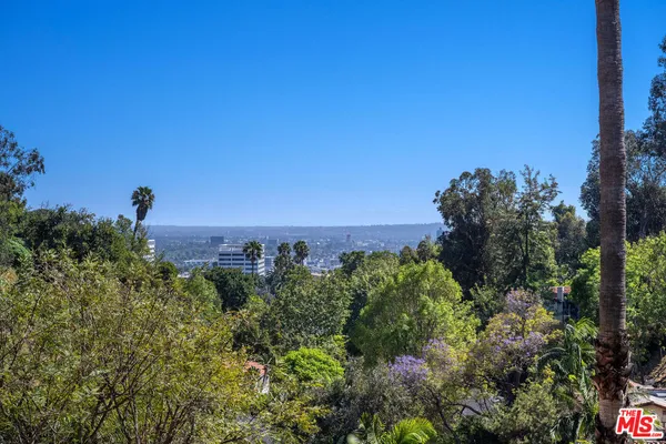$2,499,000 | 2120 Outpost Drive, Los Angeles, CA 90068