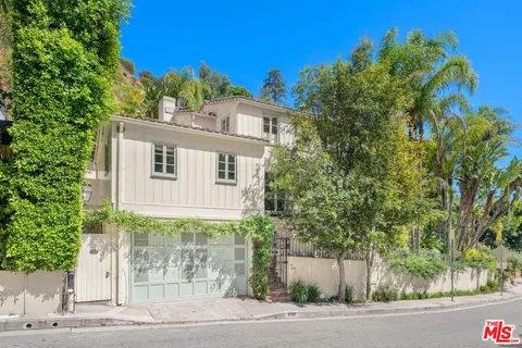 $2,179,000 | 2120 Outpost Drive, Los Angeles, CA 90068