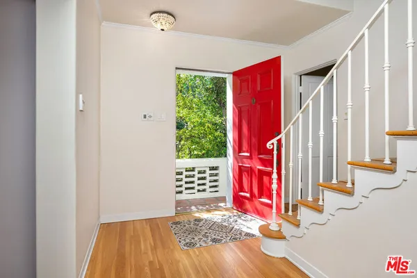 $2,499,000 | 2120 Outpost Drive, Los Angeles, CA 90068