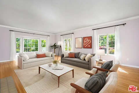 $2,499,000 | 2120 Outpost Drive, Los Angeles, CA 90068