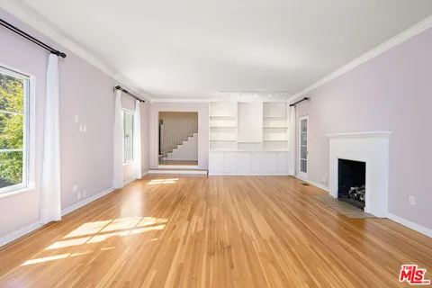 $2,499,000 | 2120 Outpost Drive, Los Angeles, CA 90068