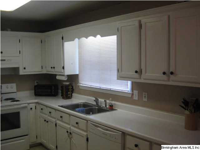 1584 Timber Court Helena, AL 35080 - Photo 10 of 28