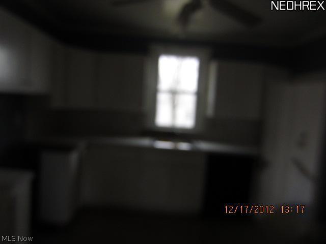 563 East Waterloo Road Akron, OH 44301 - Photo 8 of 19