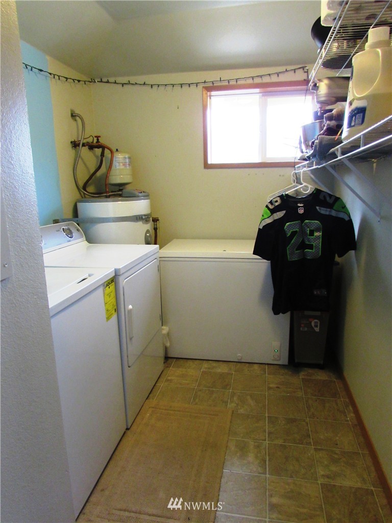 506 Bronson Place Northeast Renton, WA 98056 - Photo 17 of 25 Gallery Image 17