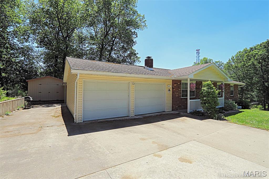2145 Ridge Road Jackson, MO 63755 - Photo 3 of 49