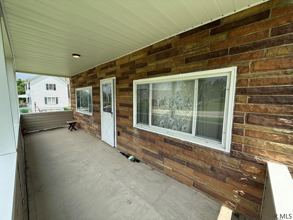 1847 Springhill Road Portage, PA 15946 - Photo 5 of 27