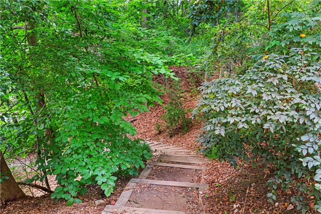 560 Dutch Valley Road Northeast, Unit 2309 Atlanta, GA 30324 - Photo 42 of 52 Gallery Image 42