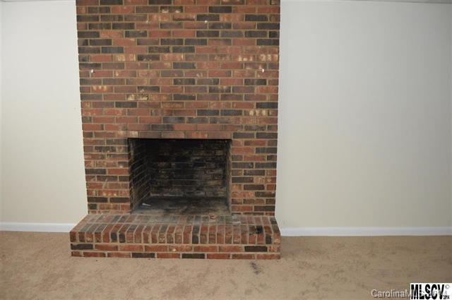 1189 Wagon Wheel Road Hickory, NC 28602 - Photo 14 of 21 Gallery Image 14