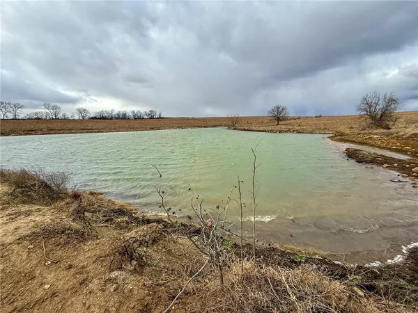 $1,631,168 | 0 Gilsen Creek Road, Onaga, KS 66521