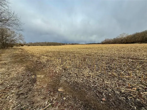 $1,631,168 | 0 Gilsen Creek Road, Onaga, KS 66521