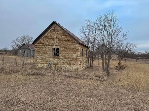 $1,631,168 | 0 Gilsen Creek Road, Onaga, KS 66521
