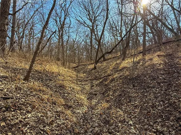 $1,631,168 | 0 Gilsen Creek Road, Onaga, KS 66521