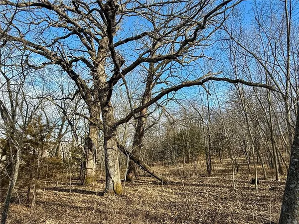 $1,631,168 | 0 Gilsen Creek Road, Onaga, KS 66521