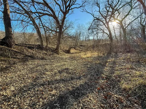 $1,631,168 | 0 Gilsen Creek Road, Onaga, KS 66521
