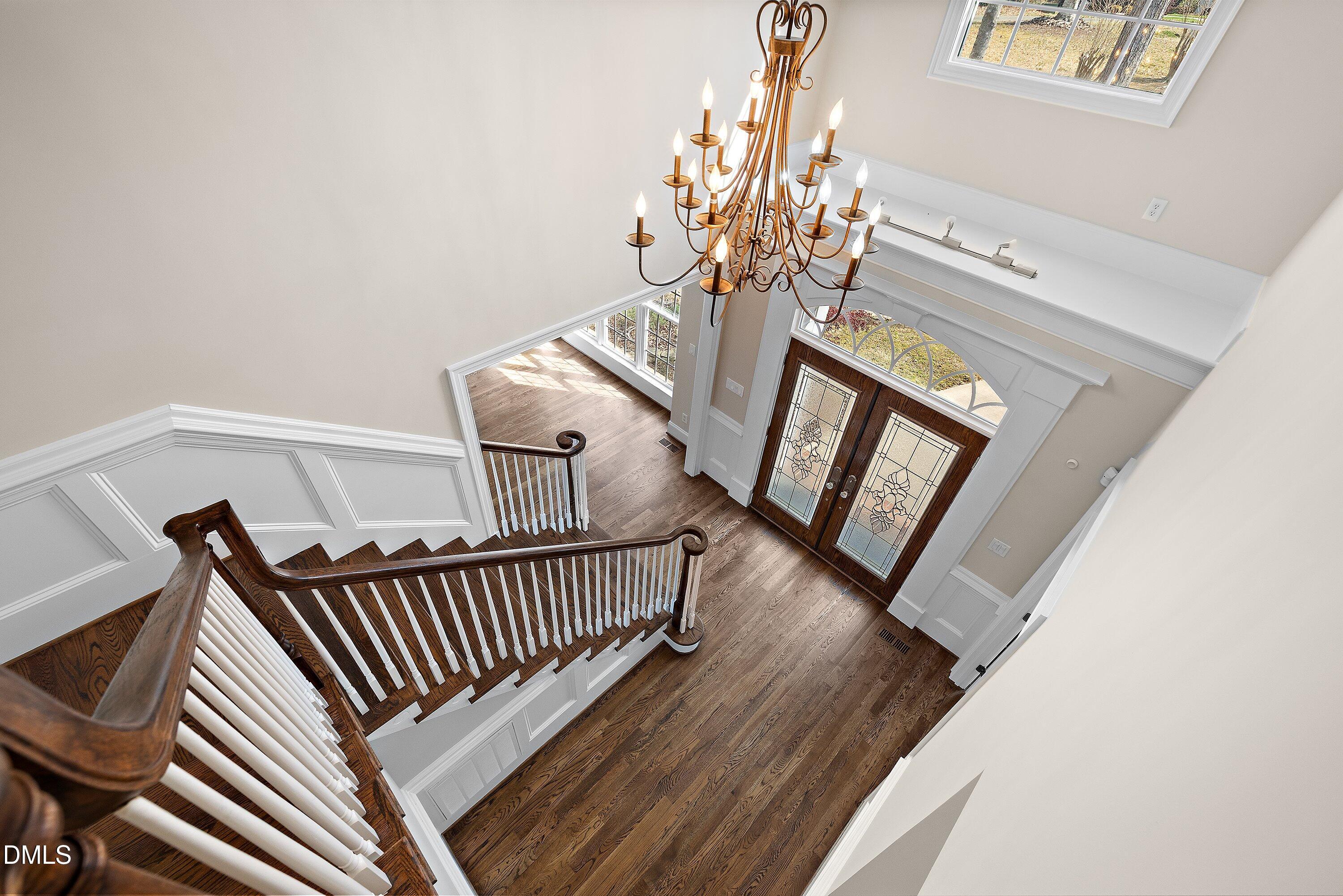 1525 Eglantyne Court Raleigh, NC 27613 - Photo 5 of 105 047-1525 Eglantyne_3553
