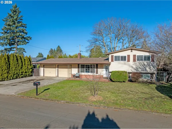 $510,000 | 16627 Southeast Bush Street, Portland, OR 97236
