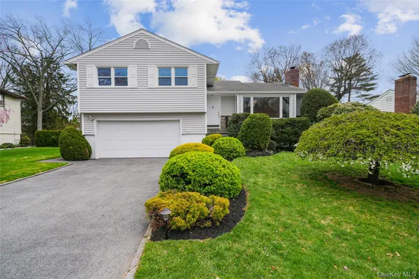 $929,000 | 143 Darling Avenue, New Rochelle, NY 10804
