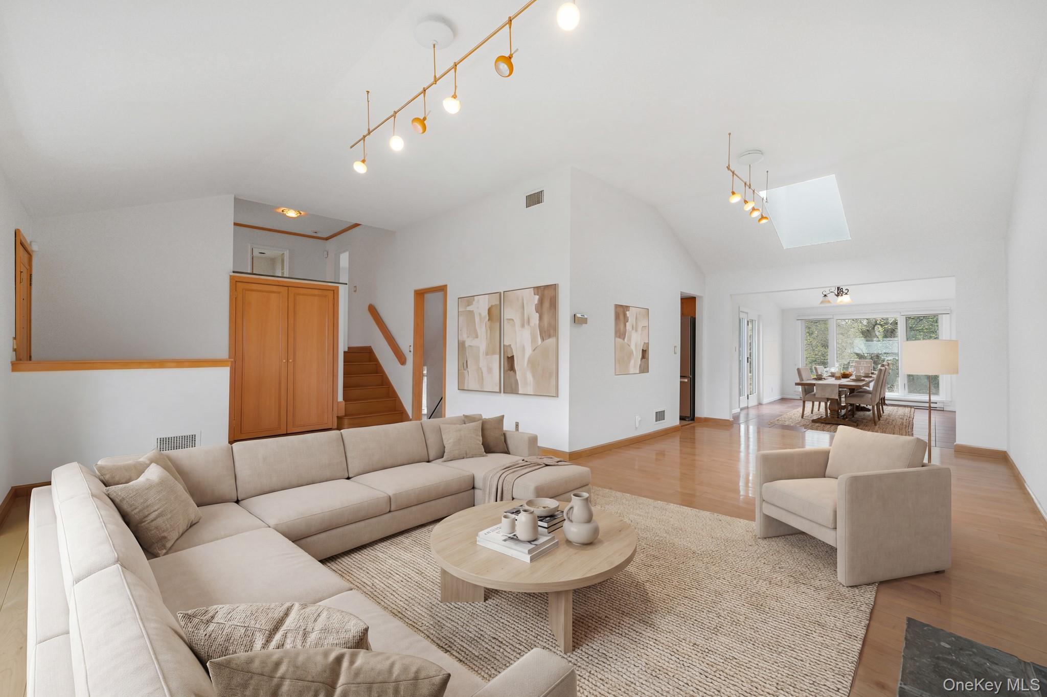 143 Darling Avenue New Rochelle, NY 10804 - Photo 6 of 27