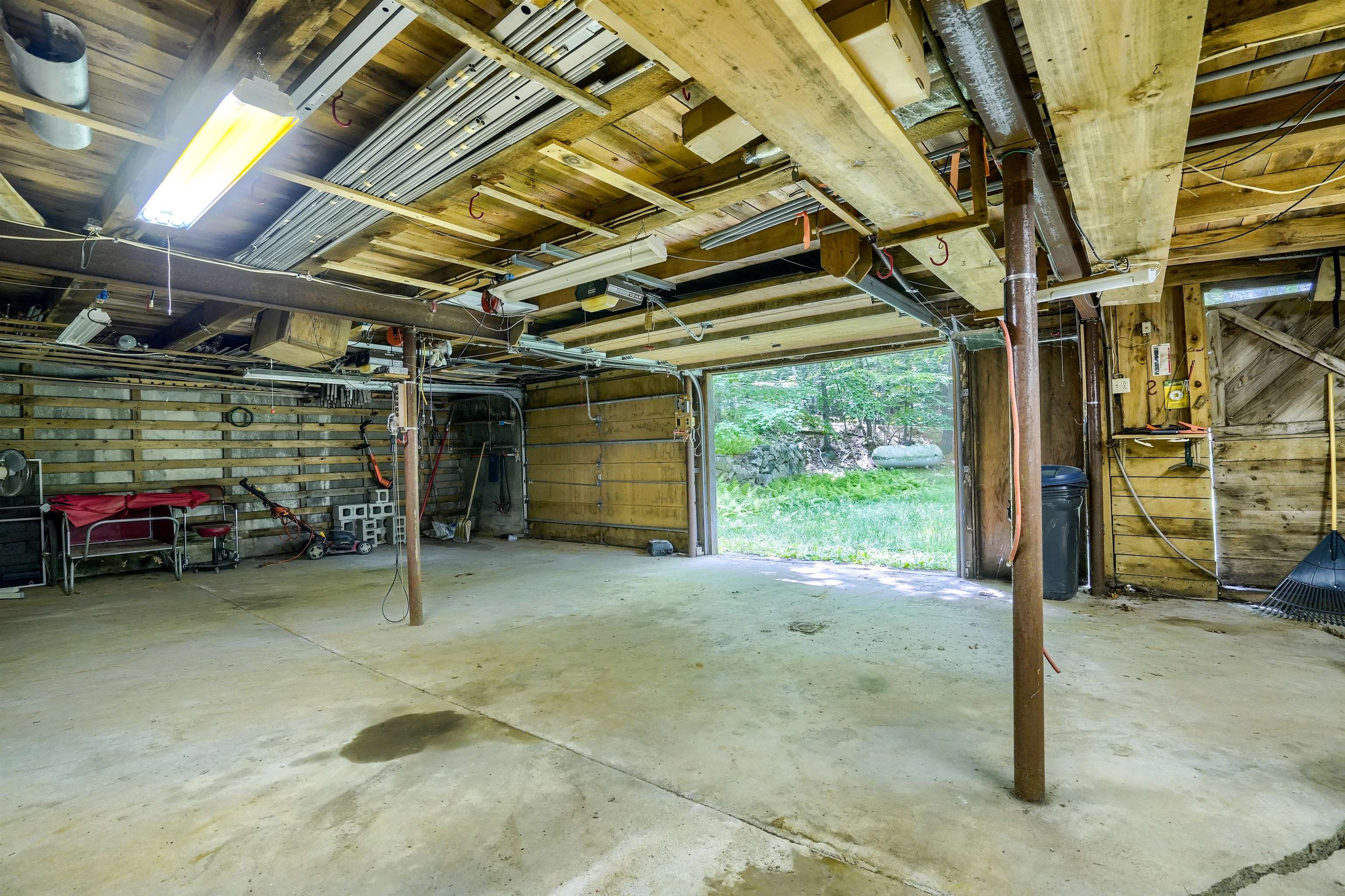 195 Tarn Road Lyndeborough, NH 03057 - Photo 28 of 37 Gallery Image 28