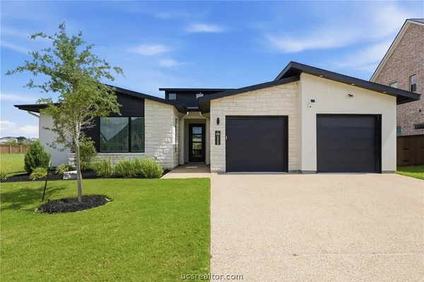 $675,000 | 4809 White Ash Court, College Station, TX 77845