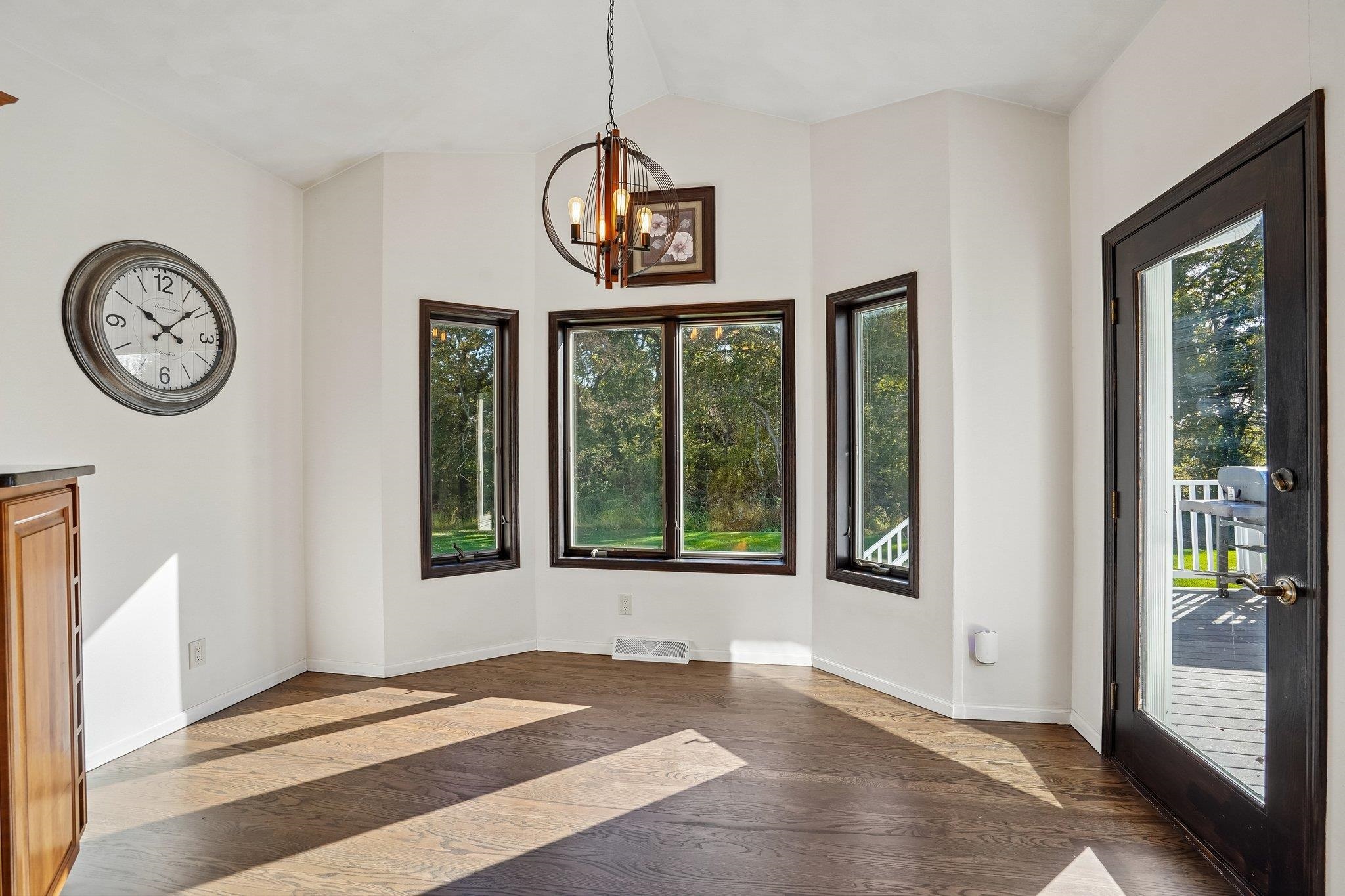7370 Wilburn Road Sun Prairie, WI 53590 - Photo 9 of 83 Gallery Image 9