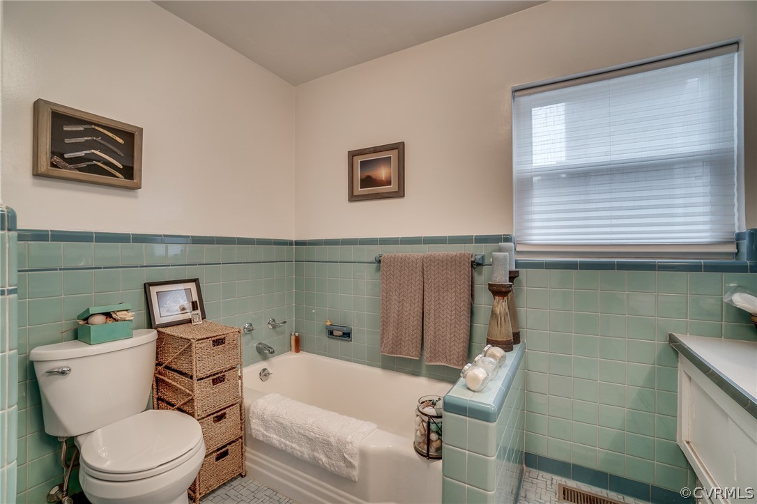 58 Alleghany Road Hampton, VA 23661 - Photo 31 of 39