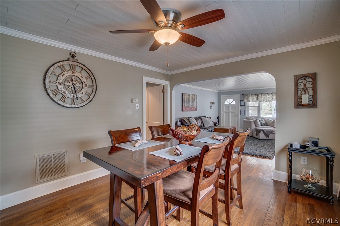 58 Alleghany Road Hampton, VA 23661 - Photo 10 of 39