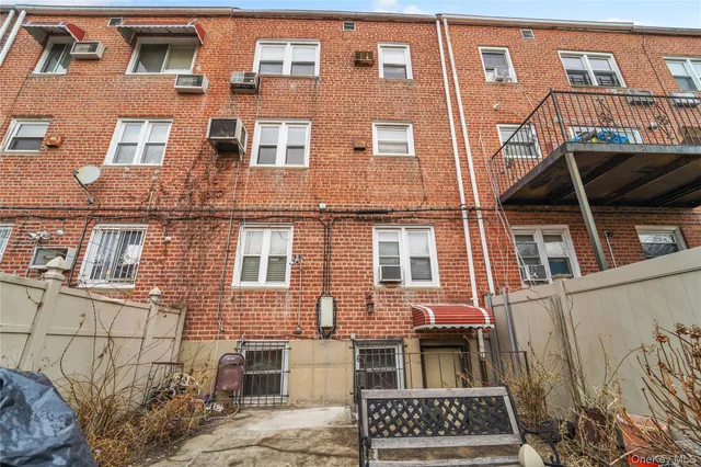 $1,000,000 | 944 East 106th Street | Canarsie