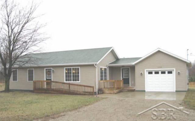11799 South Fenmore Road Brant, MI 48614 - Photo 2 of 4 20033303-5.JPG