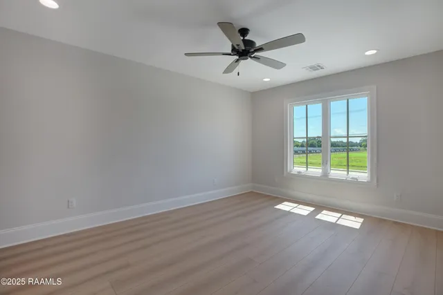 $297,500 | 424 Eraste Landry Road, Lafayette, LA 70506