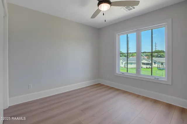 $297,500 | 424 Eraste Landry Road, Lafayette, LA 70506