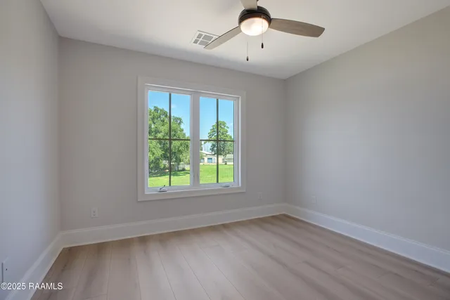 $297,500 | 424 Eraste Landry Road, Lafayette, LA 70506