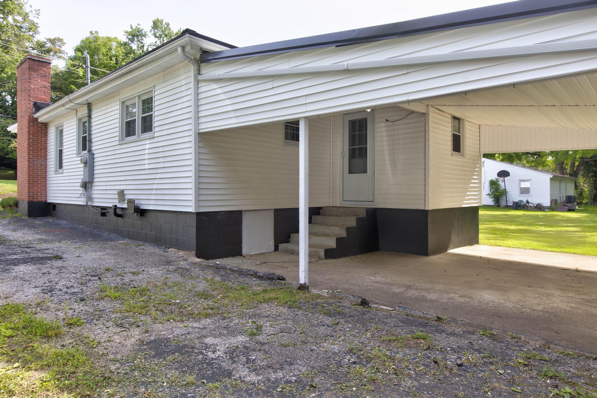 412 Spring Street Mount Sterling, KY 40353 - Photo 18 of 20 PWM29706_7_8