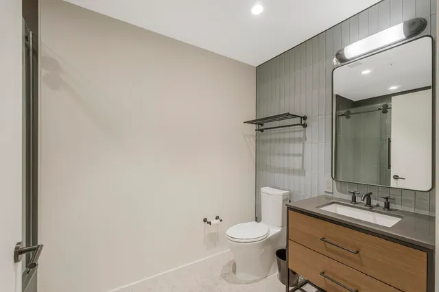 $870,000 | 1425 Hudson Street, Unit 6C, Hoboken, NJ 07030