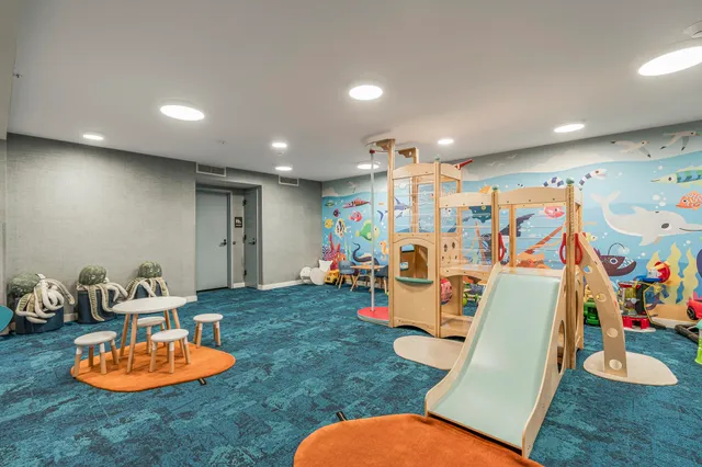 $870,000 | 1425 Hudson Street, Unit 6C, Hoboken, NJ 07030