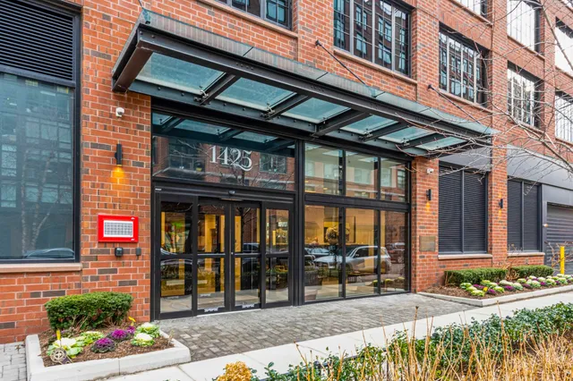 $870,000 | 1425 Hudson Street, Unit 6C, Hoboken, NJ 07030