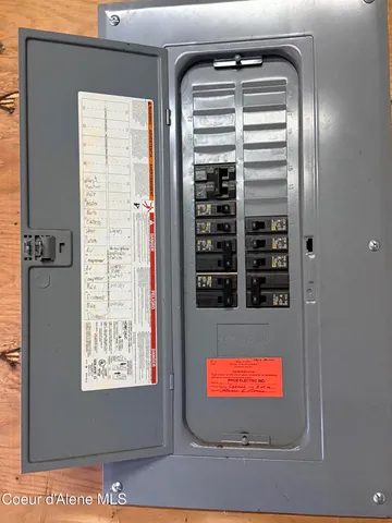 $882,000 | 7959 North Valley Street, Dalton Gardens, ID 83815