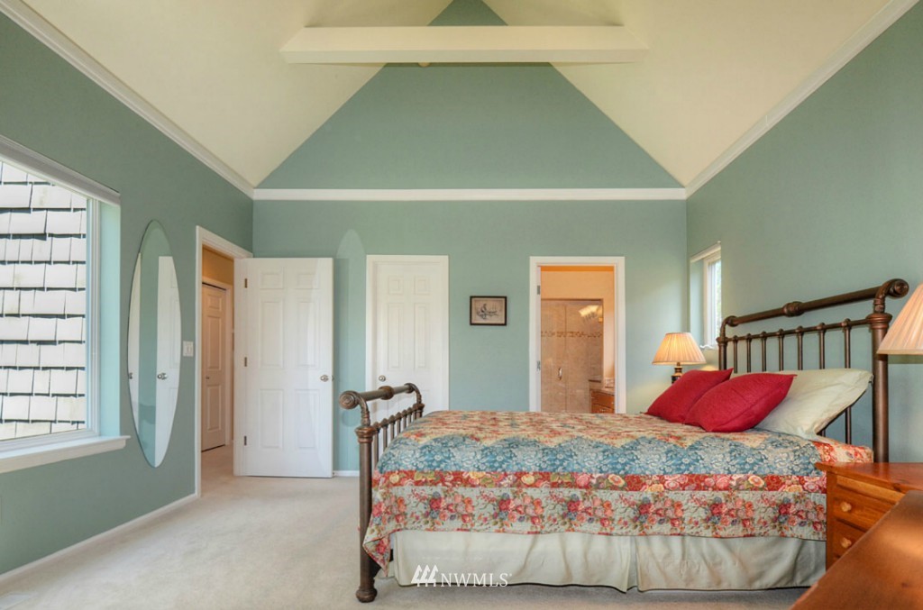 4015 Southwest Webster Street Seattle, WA 98136 - Photo 12 of 15 Gallery Image 12