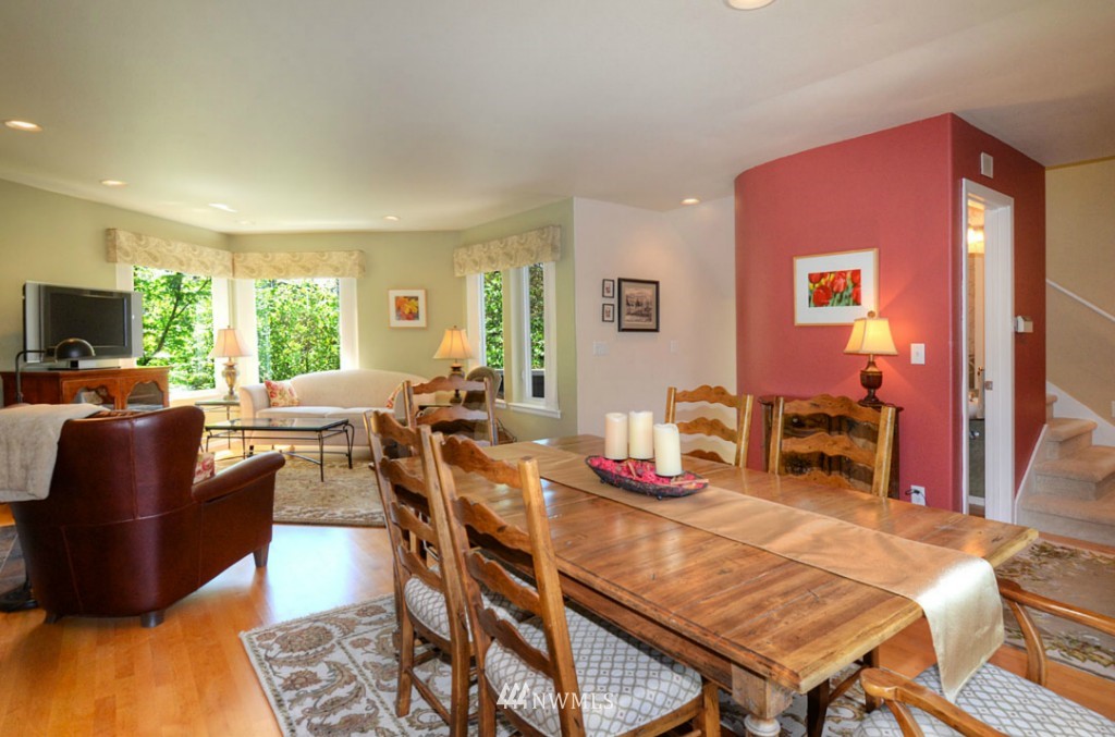 4015 Southwest Webster Street Seattle, WA 98136 - Photo 6 of 15 Gallery Image 6