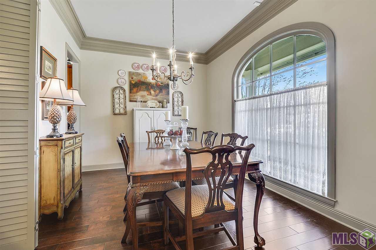 223 Summer Ridge Drive Baton Rouge, LA 70810 - Photo 3 of 14