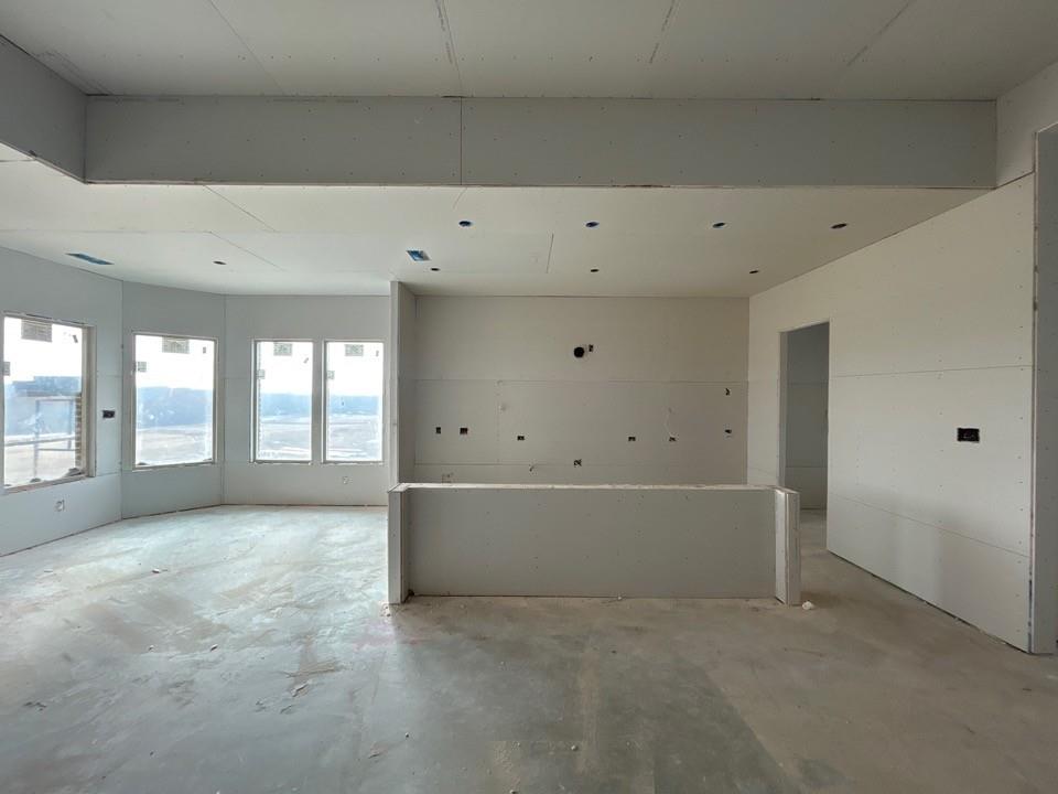 811 Vly Rdg Road Van Alstyne, TX 75495 - Photo 8 of 15 a view of an empty room