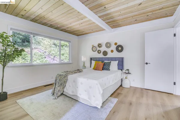 $799,000 | 6635 Banning Drive, Oakland, CA 94611