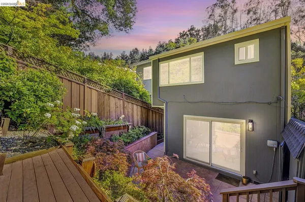 $799,000 | 6635 Banning Drive, Oakland, CA 94611