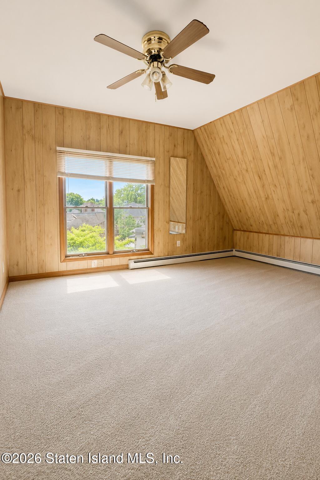 7355 Amboy Road Staten Island, NY 10307 - Photo 8 of 14 AFE876A9-C811-45F1-8E2D-57775C757FE8