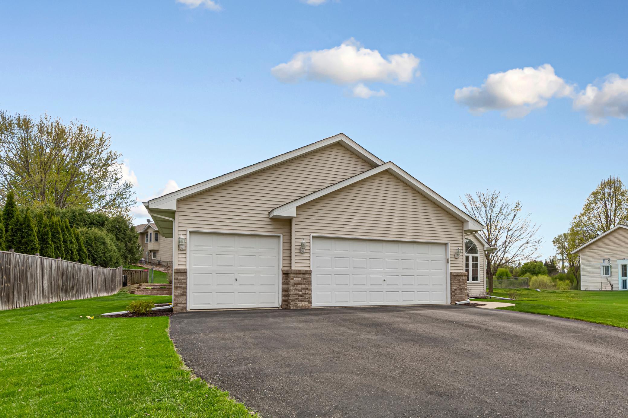 1435 Springwood Lane Faribault, MN 55021 - Photo 2 of 42
