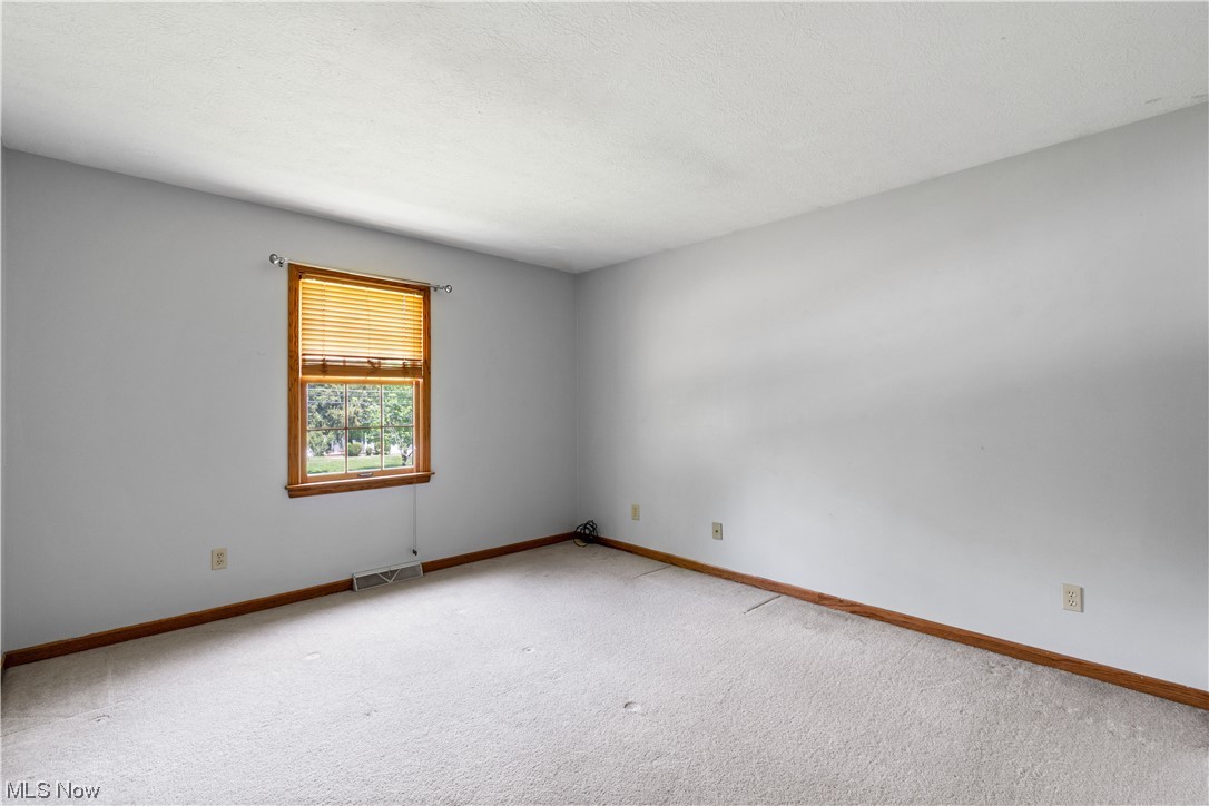 1566 Barlow Road Hudson, OH 44236 - Photo 23 of 32 Gallery Image 23