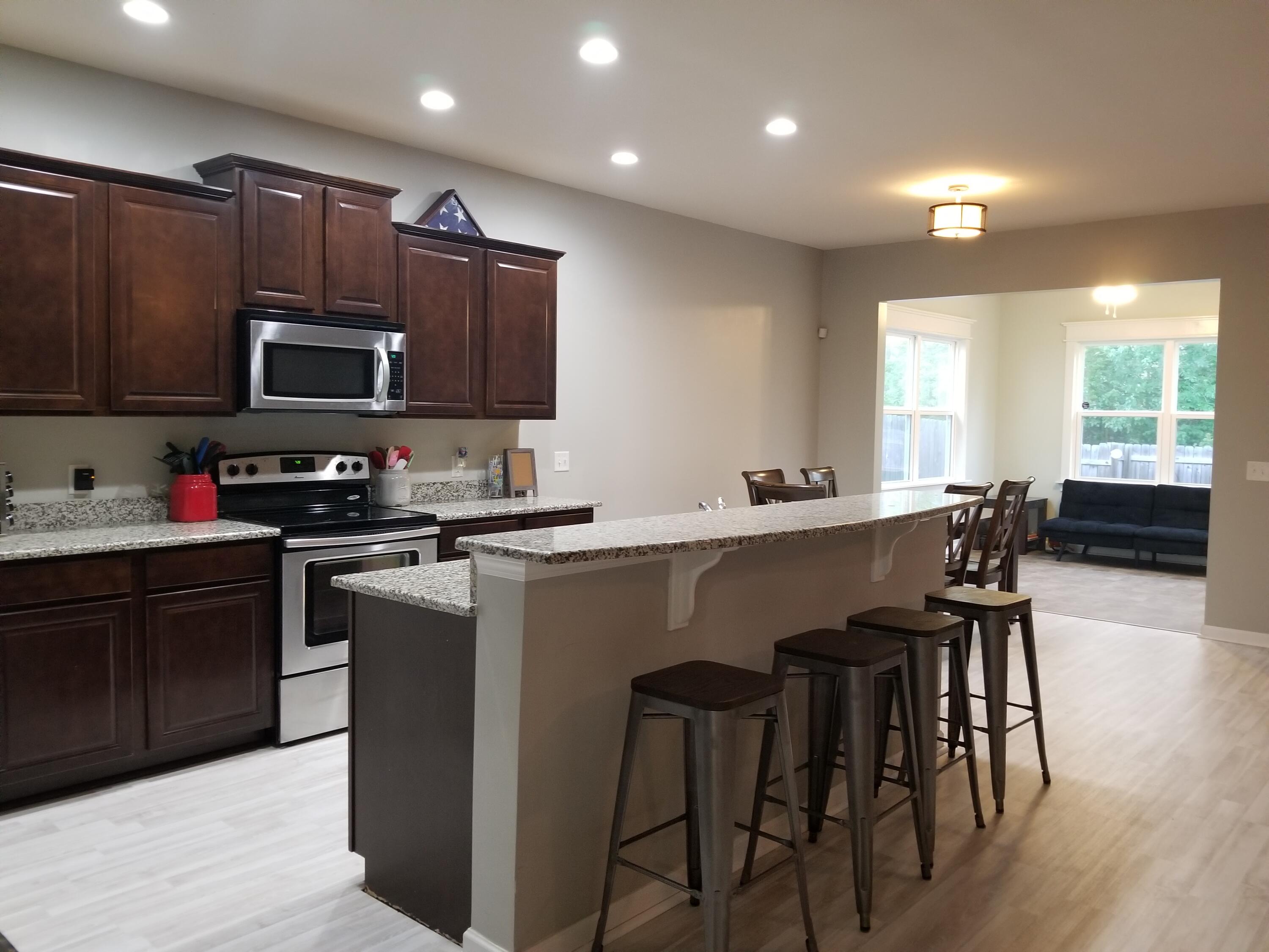272 Decatur Drive Summerville, SC 29486 - Photo 12 of 42 Open & Bright