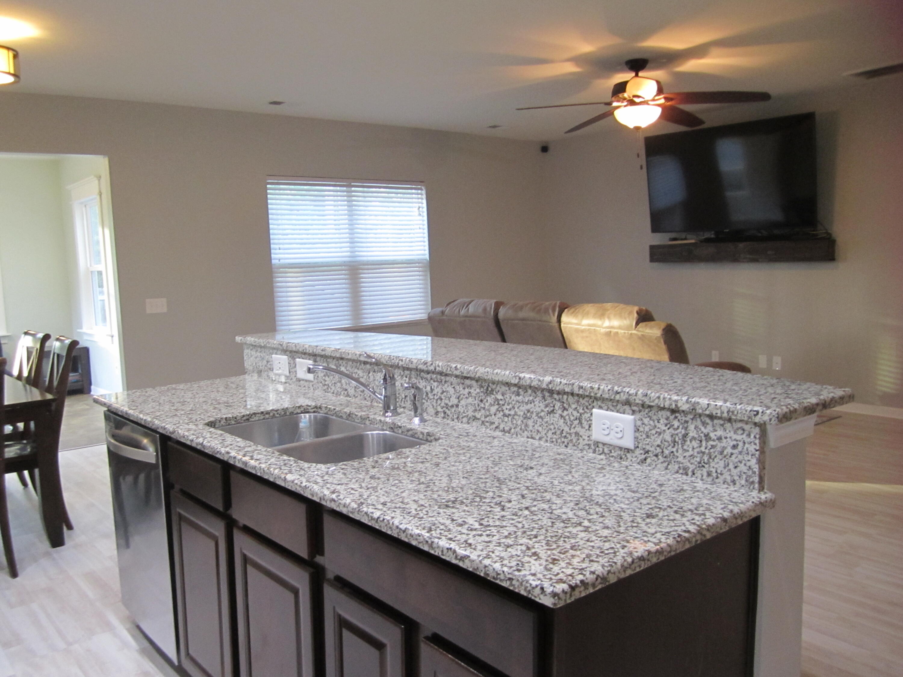 272 Decatur Drive Summerville, SC 29486 - Photo 10 of 42 Granite & SS