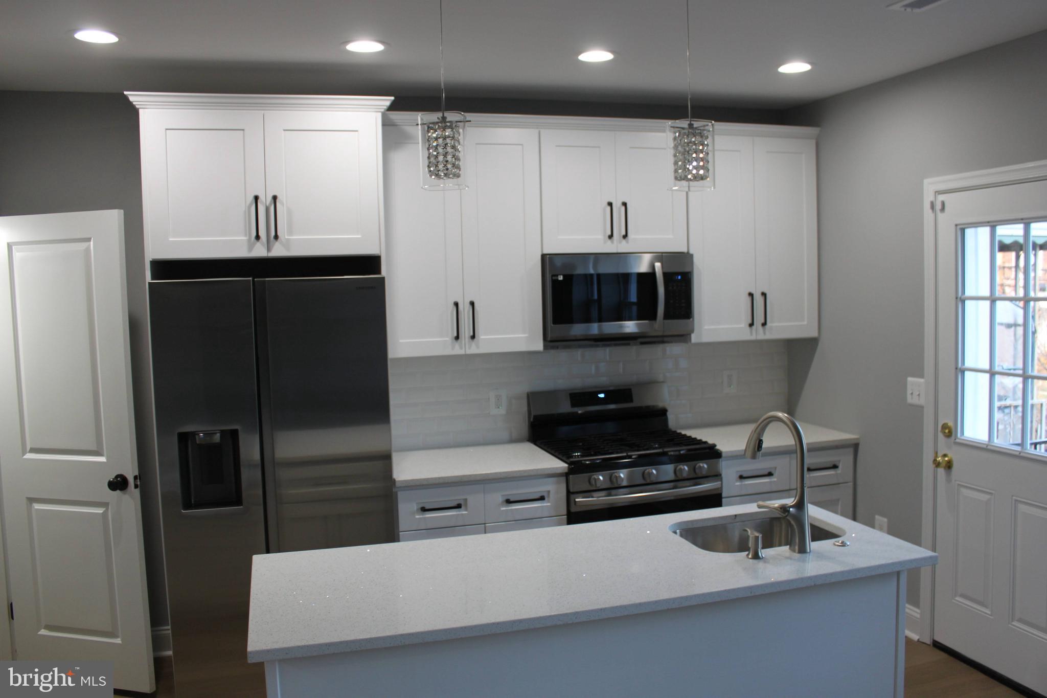 3837 Pall Mall Road Baltimore, MD 21215 - Photo 4 of 25 Gallery Image 4