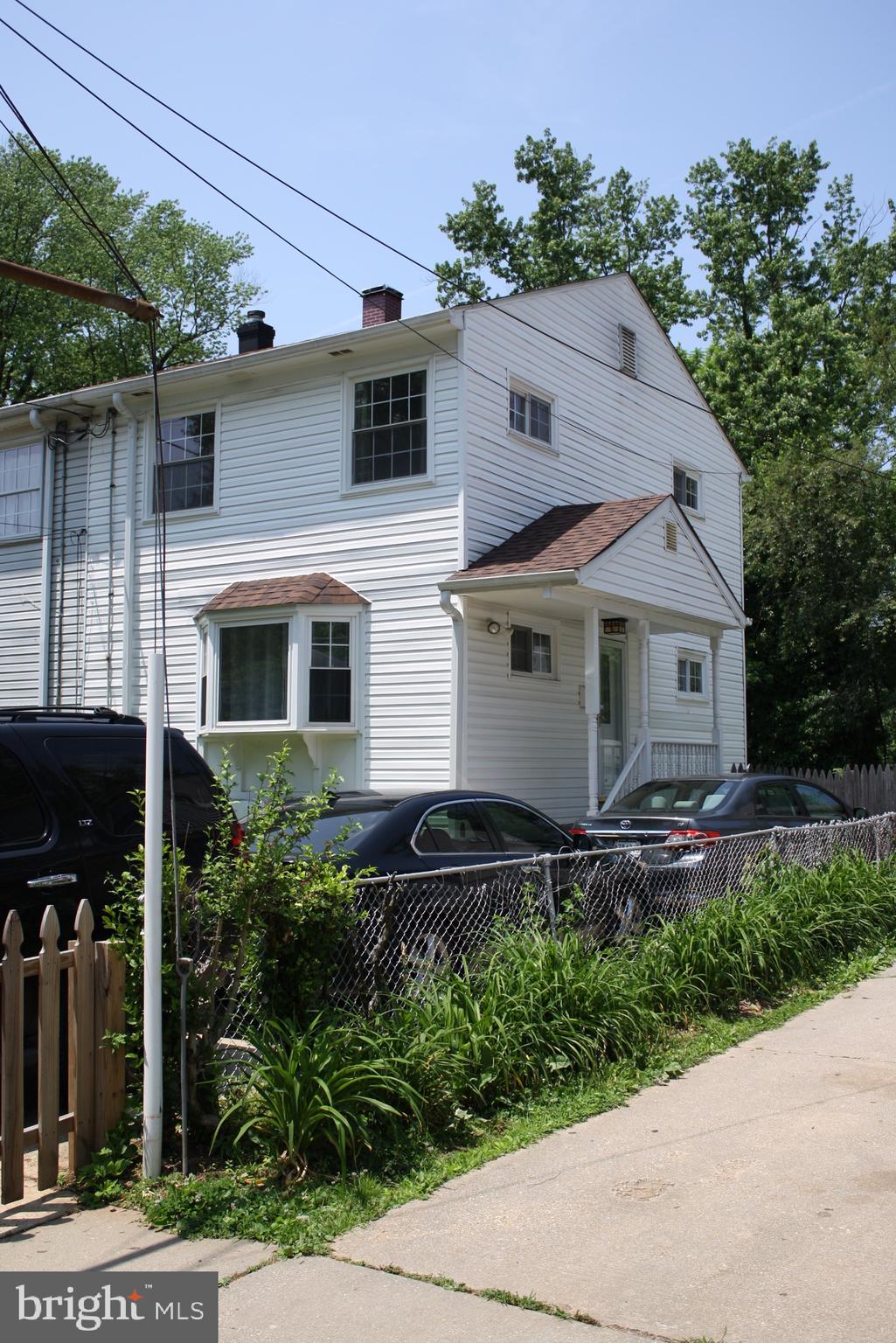 12214 Centerhill Street Silver Spring, MD 20902 - Photo 1 of 37 Gallery Image 1